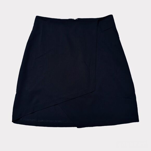 BCBGMaxAzria NWT Black Asymmetrical Layered Faux Wrap Pencil Skirt Size 6 - Picture 5 of 8